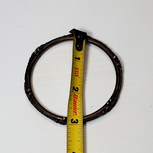 Silver Tone Decorative Bangle Bracelet 9" Vtg - Picture 4 of 4